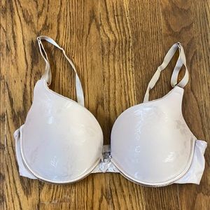Lily of France Ego Boost Push Up Bra 34D Beige